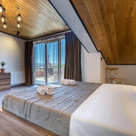 3Br Apt W Huge Terrace & Magnificent Views Tbilisi Exteriér fotografie