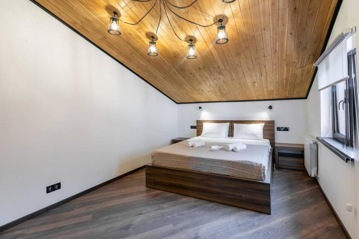 3Br Apt W Huge Terrace & Magnificent Views Tbilisi Exteriér fotografie