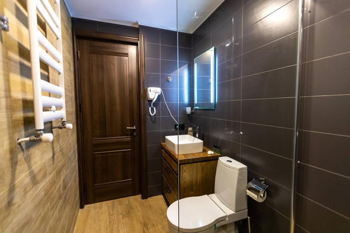 3Br Apt W Huge Terrace & Magnificent Views Tbilisi Exteriér fotografie